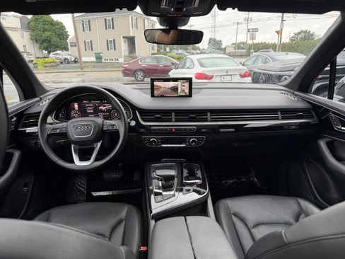 Used 2017 Audi Q7 3.0T Premium Plus w/ Premium Plus Package AWD/4WD image 28