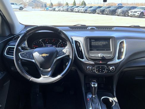 Used 2019 Chevrolet Equinox LT image 12