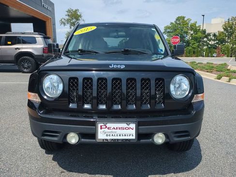 Used 2015 Jeep Patriot Latitude AWD/4WD image 9