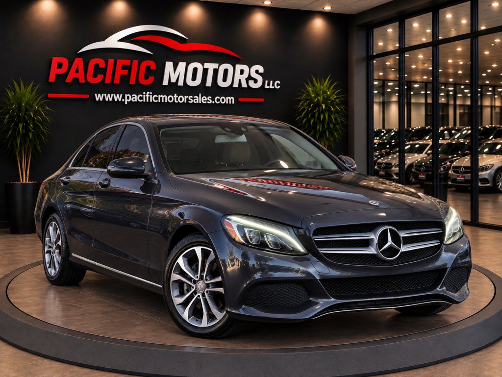 Used 2016 Mercedes-Benz C 300 4MATIC Sedan image 5