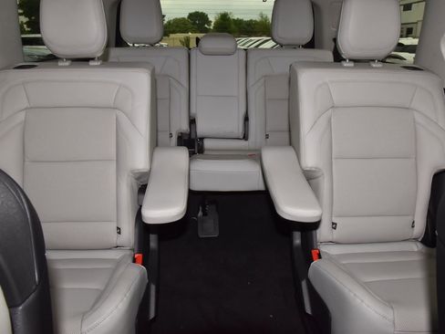 New 2026 Lincoln Navigator Reserve AWD/4WD image 21