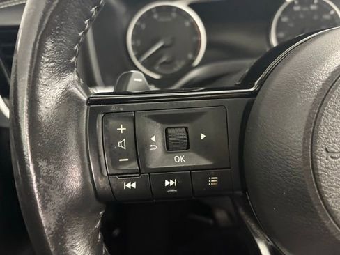 Used 2021 Nissan Rogue SV w/ Premium Package image 23