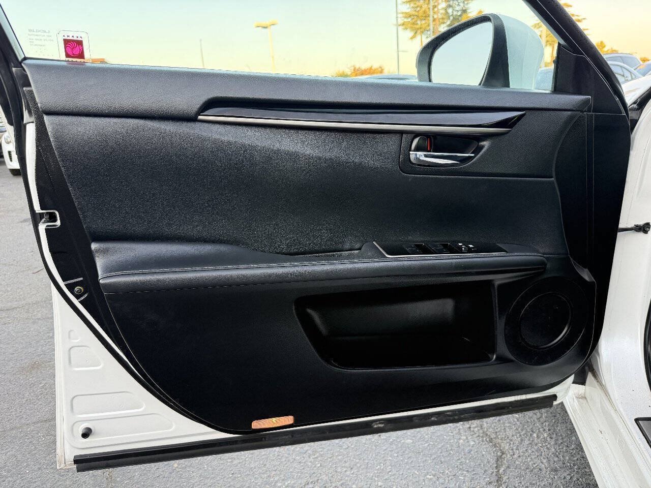 Used 2017 Lexus ES 350 FWD image 9