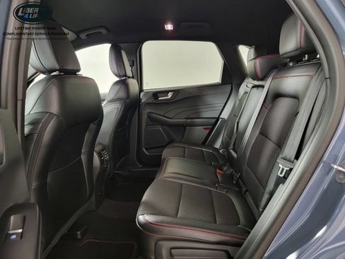 Used 2023 Ford Escape ST-Line w/ Tech Pack #1 AWD/4WD image 15