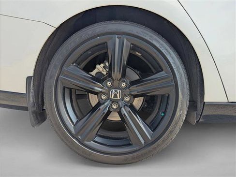 Used 2024 Honda Accord Sport image 16