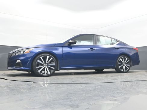 Used 2020 Nissan Altima 2.5 SR image 20