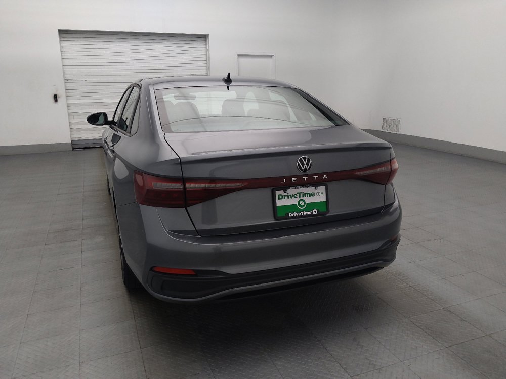 Used 2025 Volkswagen Jetta Sport FWD image 6