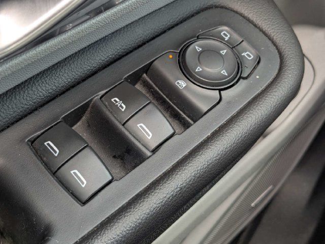 Used 2020 GMC Terrain SLT w/ Preferred Package FWD image 23