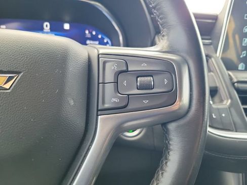 Used 2022 Chevrolet Suburban LT RWD image 21
