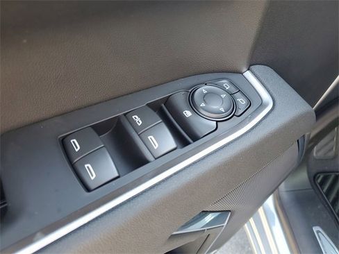 New 2026 GMC Sierra 1500 SLE w/ X31 Off-Road Package image 9