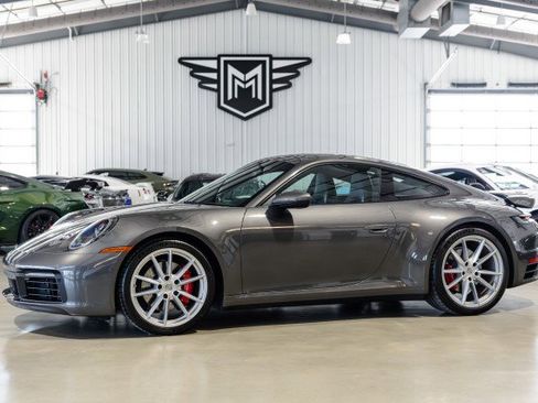 Used 2020 Porsche 911 Carrera S w/ Premium Package RWD image 1