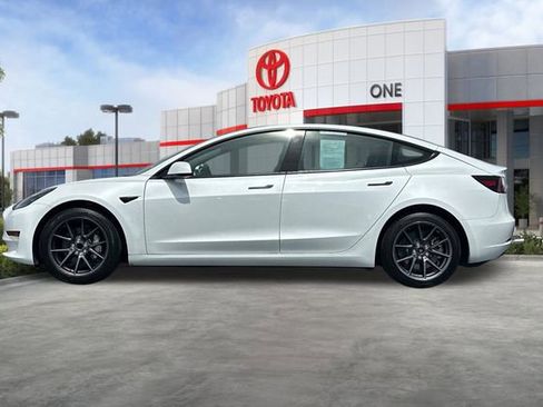 Used 2023 Tesla Model 3 Standard Range RWD image 8