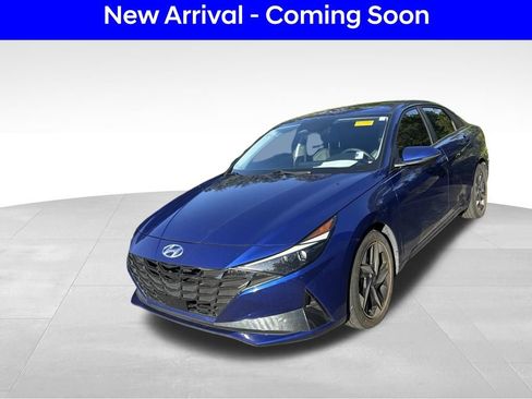 Certified 2023 Hyundai Elantra Limited w/ Cargo Package FWD image 1