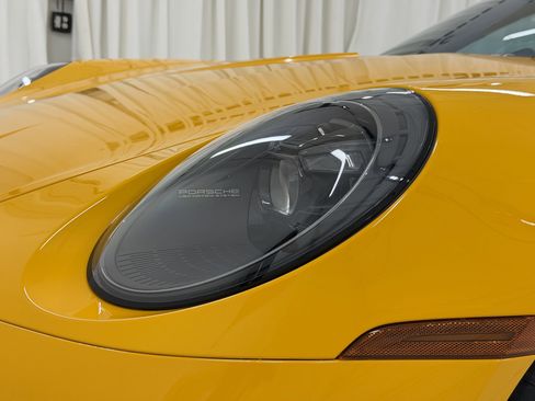 Certified 2023 Porsche 911 GT3 image 18