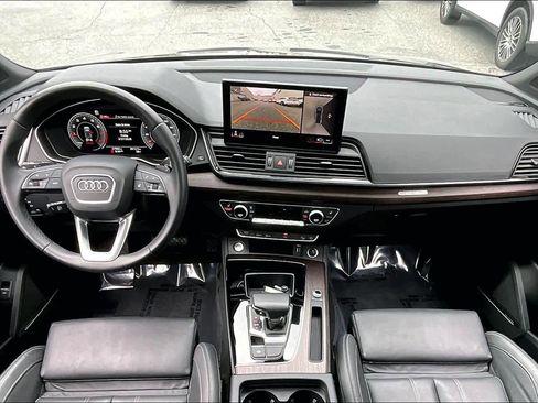 Used 2023 Audi Q5 2.0T Premium Plus image 16