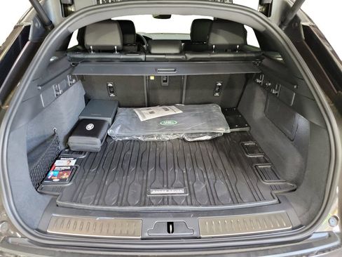 New 2026 Land Rover Range Rover Velar Dynamic SE image 28