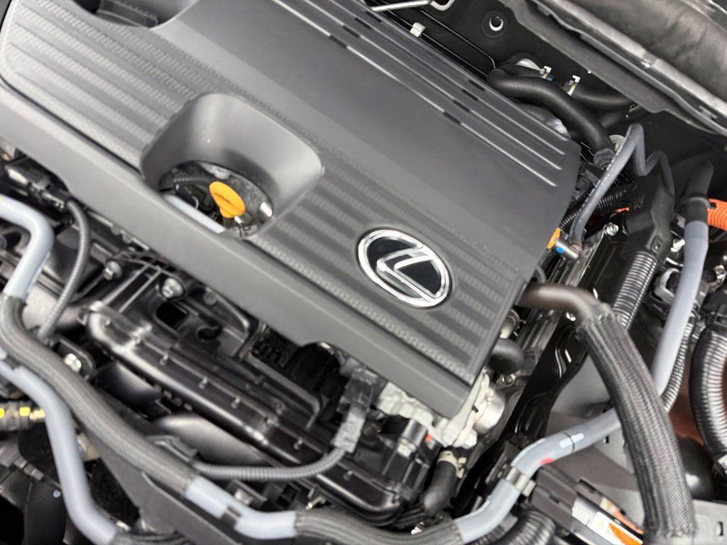 Used 2026 Lexus RX 350 w/ Convenience Package AWD/4WD image 30