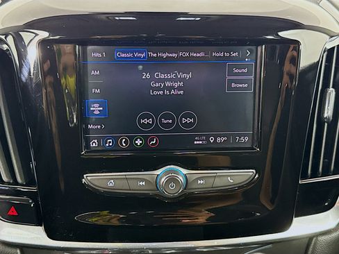 Used 2020 Chevrolet Traverse LT w/ LPO, Cargo Package AWD/4WD image 16