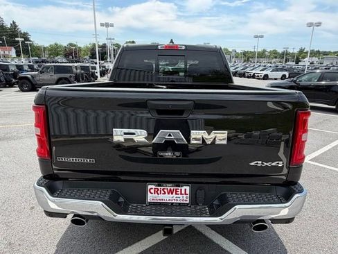 New 2026 RAM 1500 4x4 Crew Cab image 5