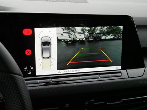 Certified 2022 Volkswagen GTI SE FWD image 30