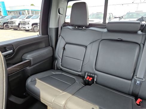Used 2022 Chevrolet Silverado 2500 LTZ w/ LTZ Premium Package AWD/4WD image 13