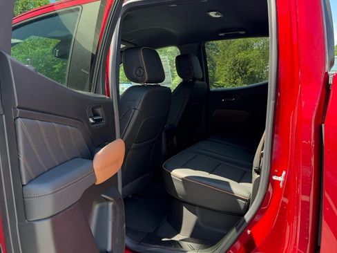 New 2026 GMC Canyon AT4 w/ AT4 Premium Package AWD/4WD image 37