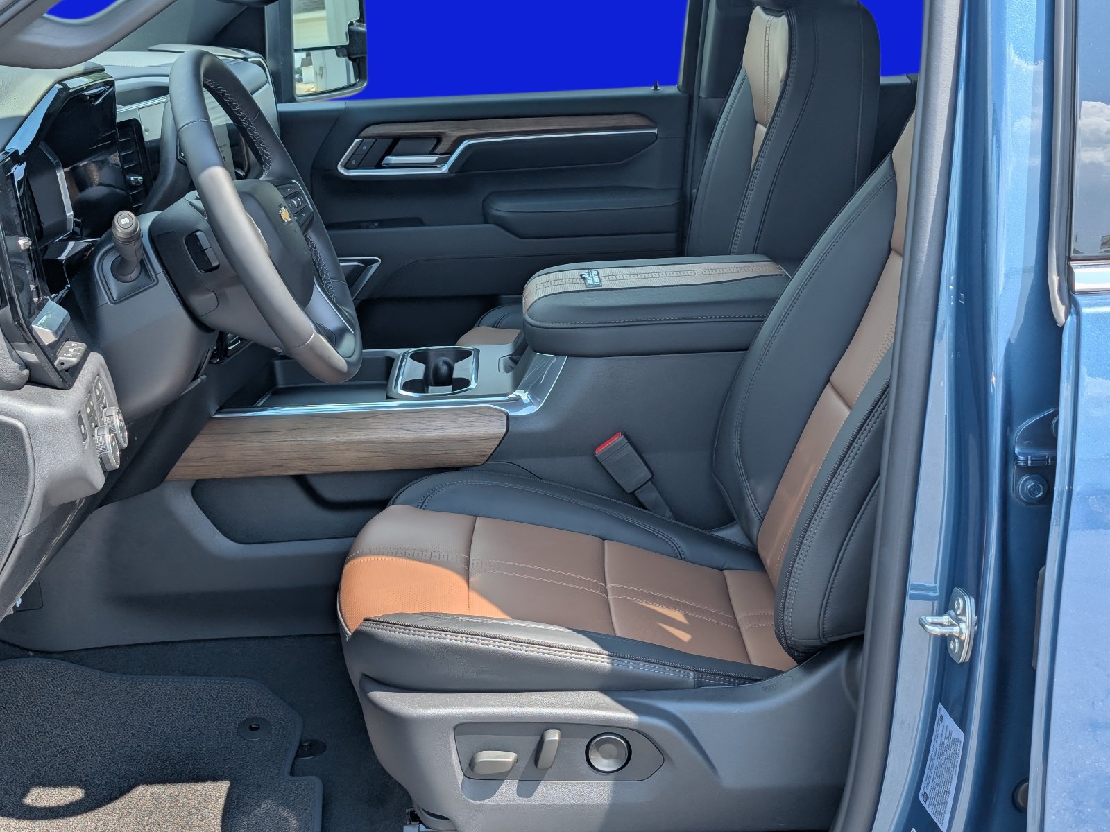 New 2026 Chevrolet Silverado 2500 High Country w/ Technology Package AWD/4WD image 15