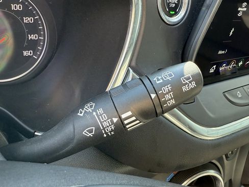 Used 2024 Chevrolet Blazer LT image 18