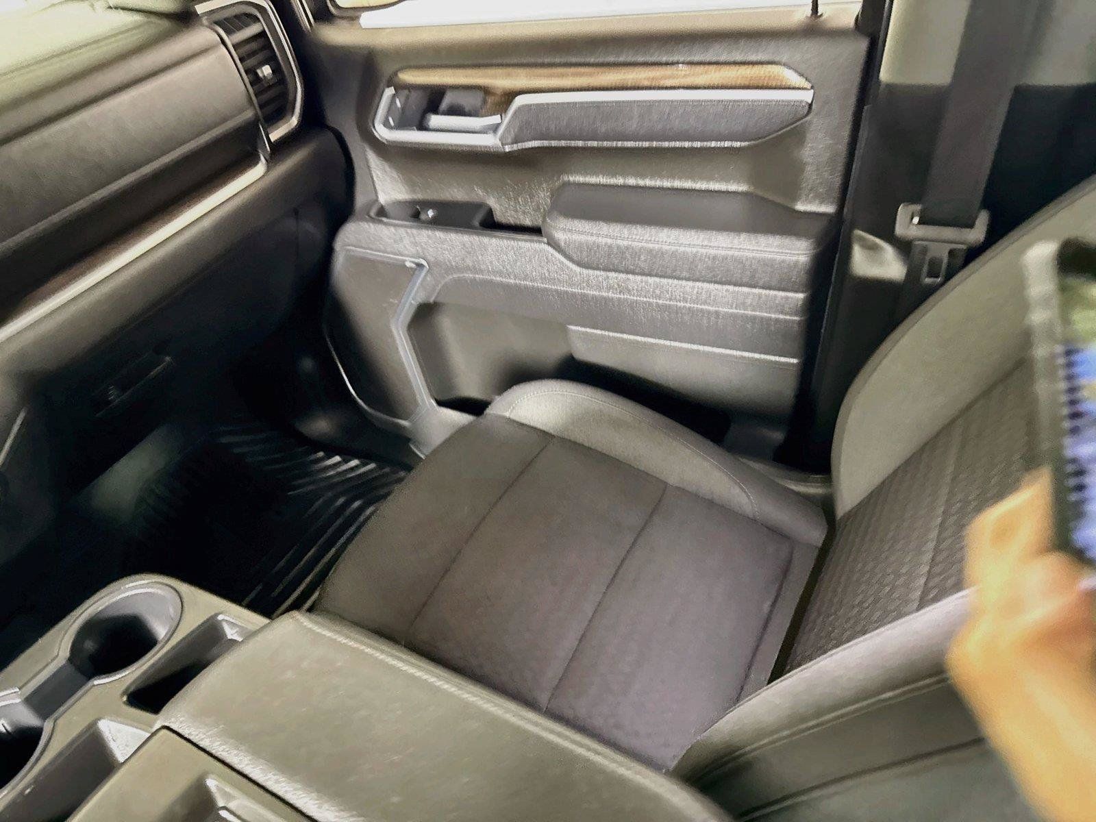 Used 2026 Chevrolet Silverado 1500 RST AWD/4WD image 21