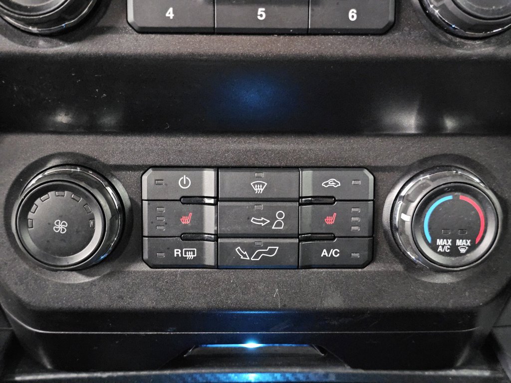 Used 2020 Ford F150 XLT w/ Equipment Group 302A Luxury AWD/4WD image 19