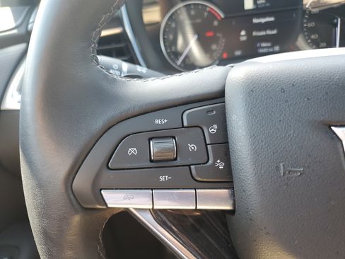 Certified 2025 Cadillac XT6 Premium Luxury image 17