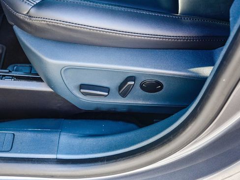 Used 2023 Ford Maverick Lariat w/ Lariat Luxury Package image 24