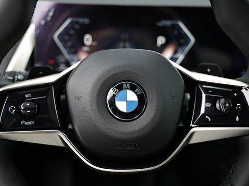 Used 2025 BMW X3 xDrive30i w/ Premium Package image 31