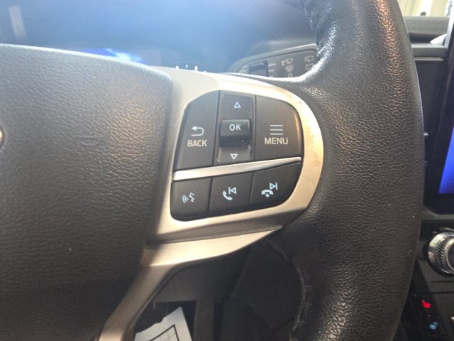 Used 2023 Ford Explorer Limited w/ Limited Technology Package RWD image 7