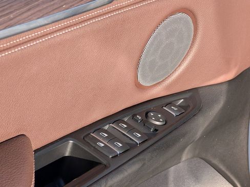 Used 2018 BMW X5 xDrive50i w/ Executive Package image 24