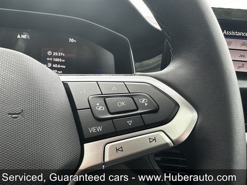 Used 2026 Volkswagen Jetta SE FWD image 34