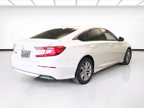 Used 2020 Honda Accord LX image 4