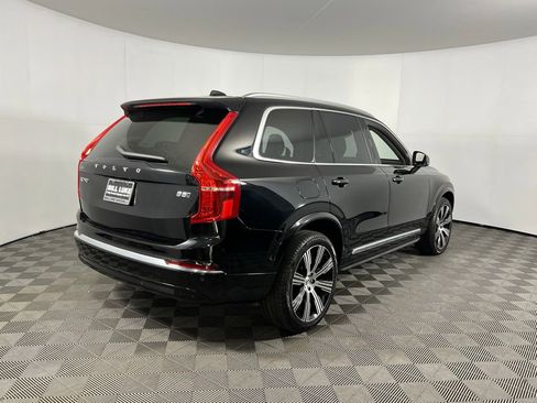 Used 2024 Volvo XC90 B5 Plus image 8
