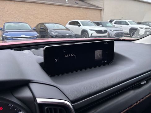 Used 2025 MAZDA CX-50 2.5 Hybrid w/ Premium Plus Pkg image 21