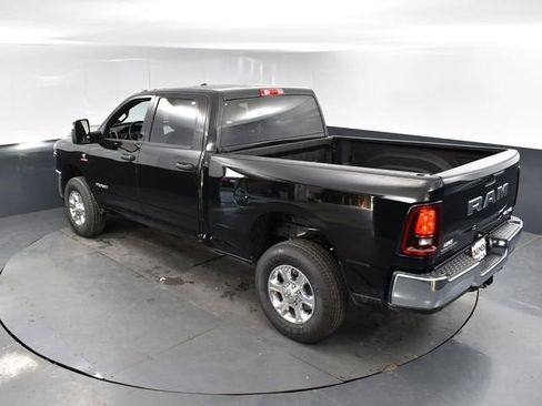 New 2025 RAM 2500 Big Horn AWD/4WD image 37
