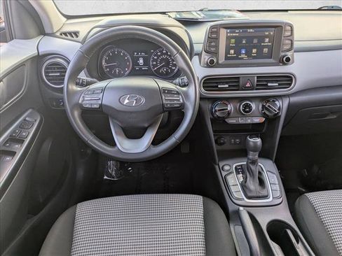 Used 2020 Hyundai Kona SEL image 18