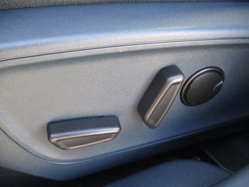 Used 2022 Ford Maverick XLT w/ XLT Luxury Package image 36