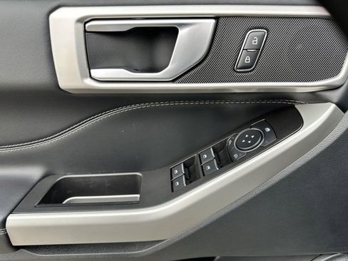 Used 2023 Ford Explorer XLT w/ Equipment Group 202A image 14