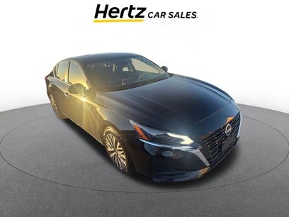 Used 2023 Nissan Altima 2.5 SV