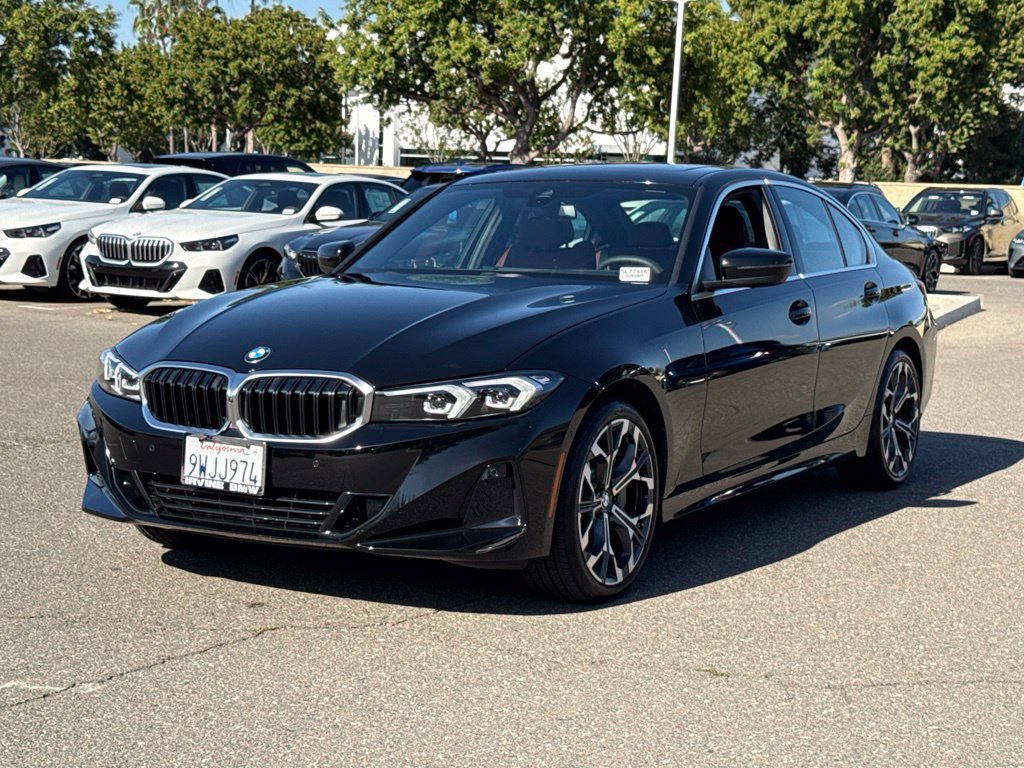 Used 2026 BMW 330i Sedan w/ Convenience Package RWD image 2