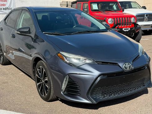 Used 2017 Toyota Corolla SE FWD image 8