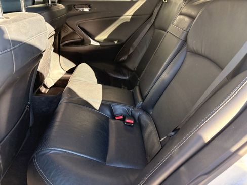 Used 2011 Lexus IS 250 AWD image 15