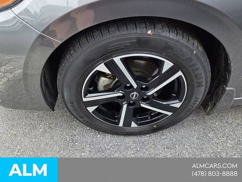 Used 2024 Nissan Sentra SV w/ All-Weather Package FWD image 2