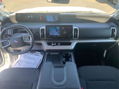 Certified 2025 Ford Expedition Max Active AWD/4WD image 16