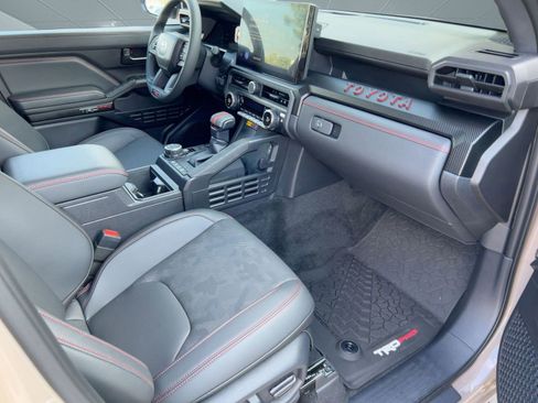 Used 2025 Toyota Tacoma TRD Pro w/ Tow Tech Package image 31